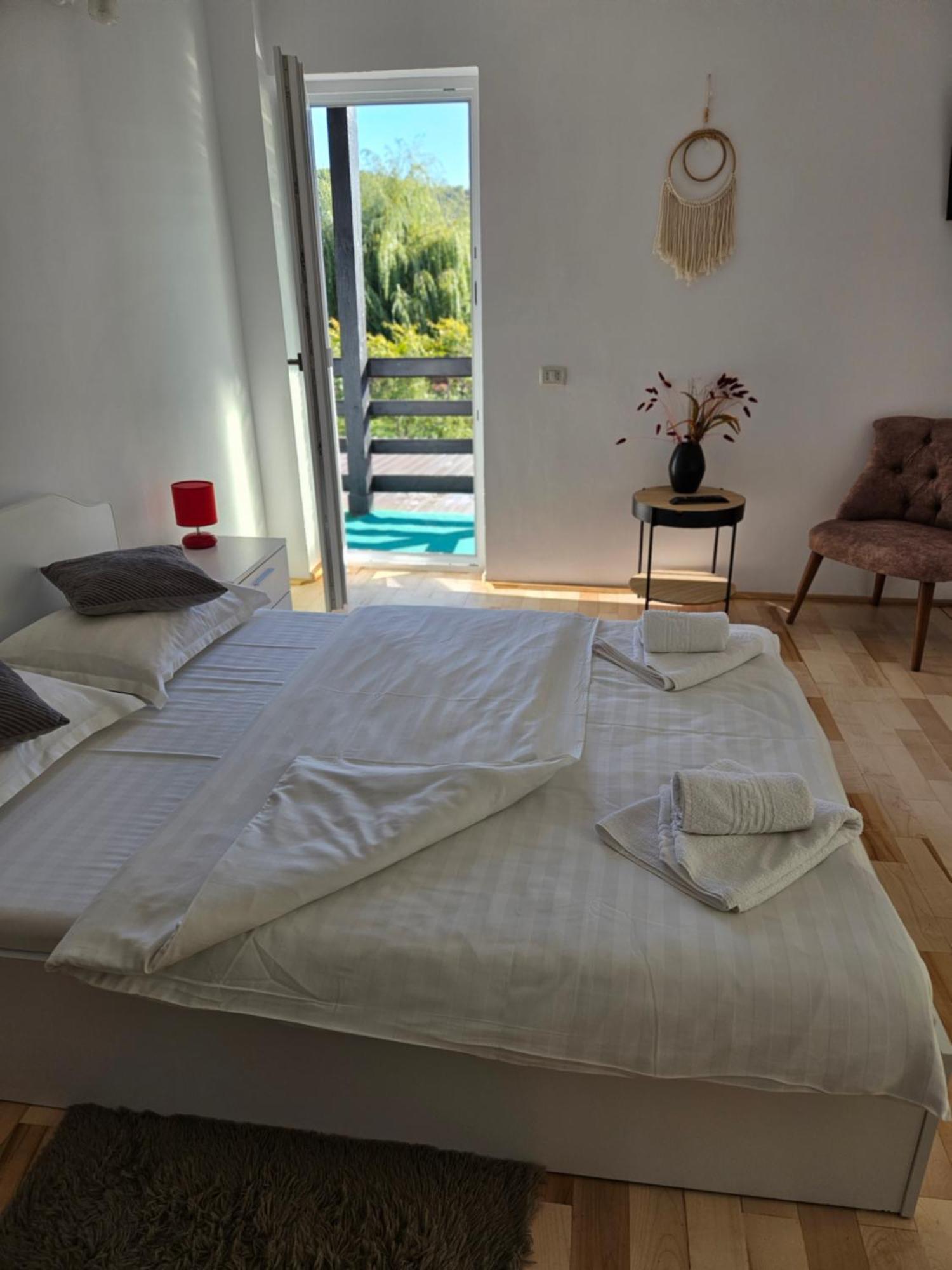 Casa Gabrielle Villa Călimăneşti Bagian luar foto